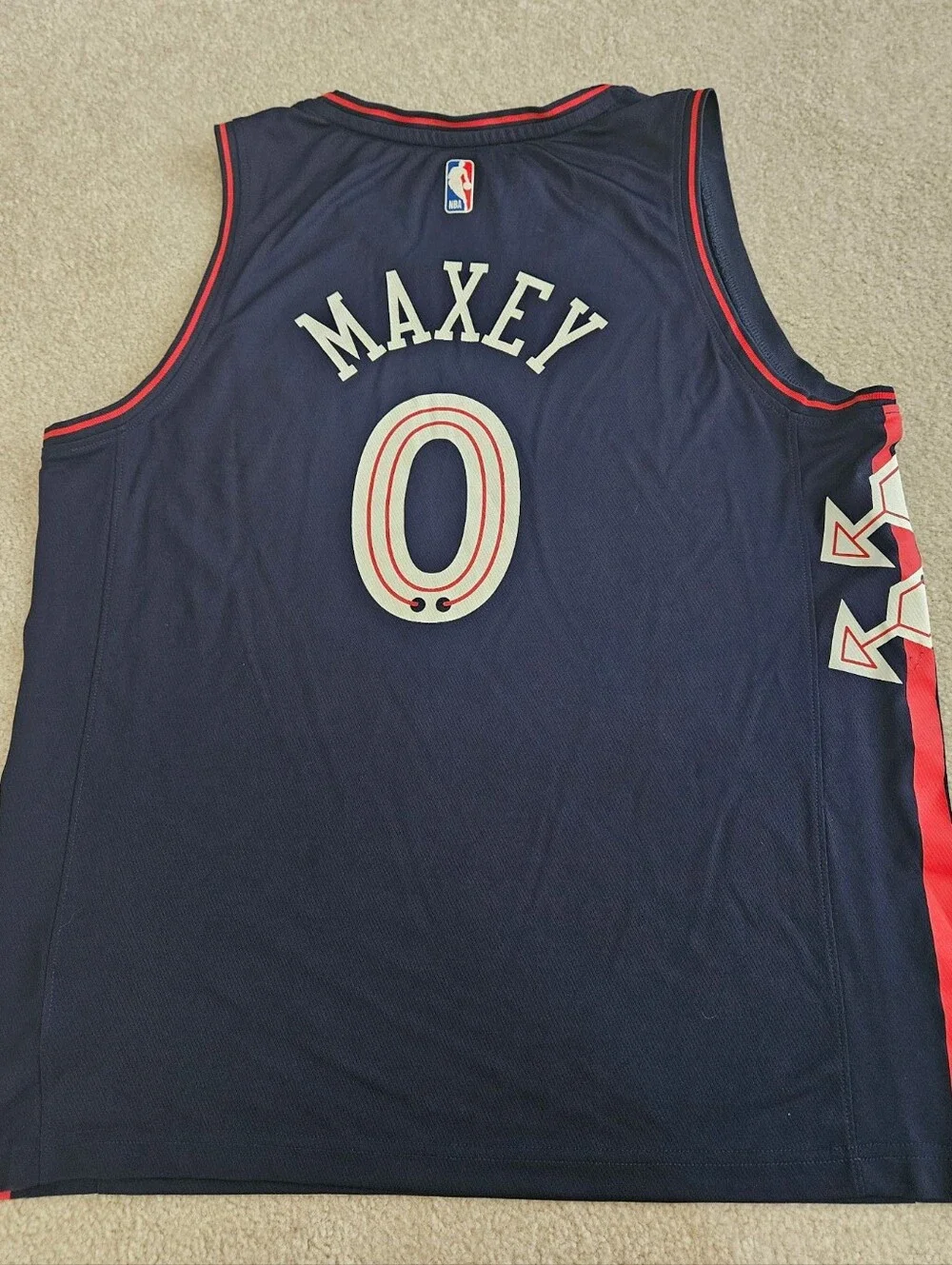 Tyrese Maxey City of Brotherly Love Jersey Mens Large Fanatics NBA Authentics - Picture 6 of 10